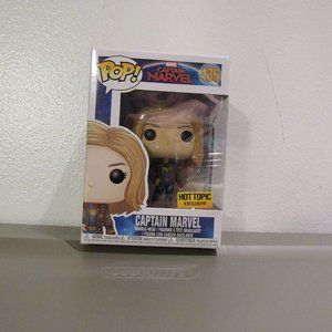 Captain Marvel Hot Topic Exclusive Funko Pop NIB